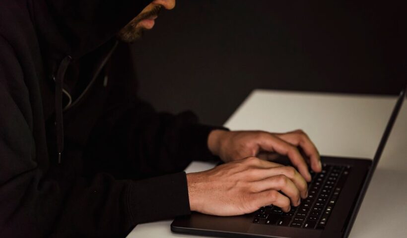 Assurance et Cyberattaque, piratage bancaire, phishing ...